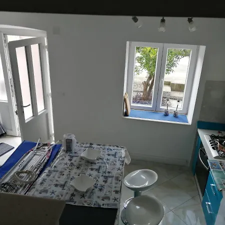 빌라 Charming 3-bed Tanya In Zaton 자톤